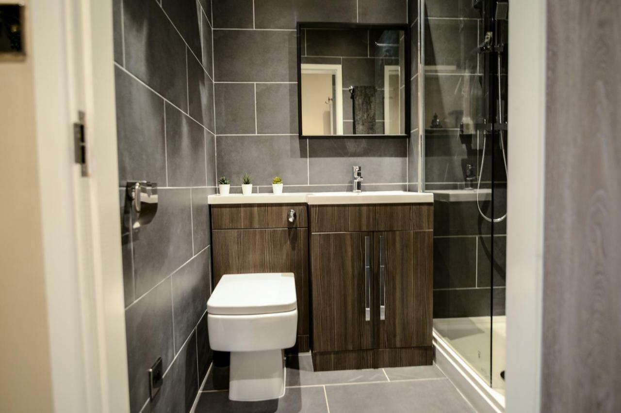 Ladywell House Suites - Chinatown - Self Check-In برمنغهام المظهر الخارجي الصورة